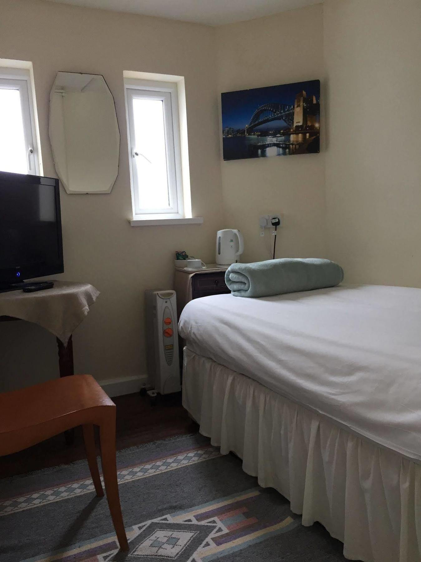 Cefn Mably Hotell Penarth Exteriör bild