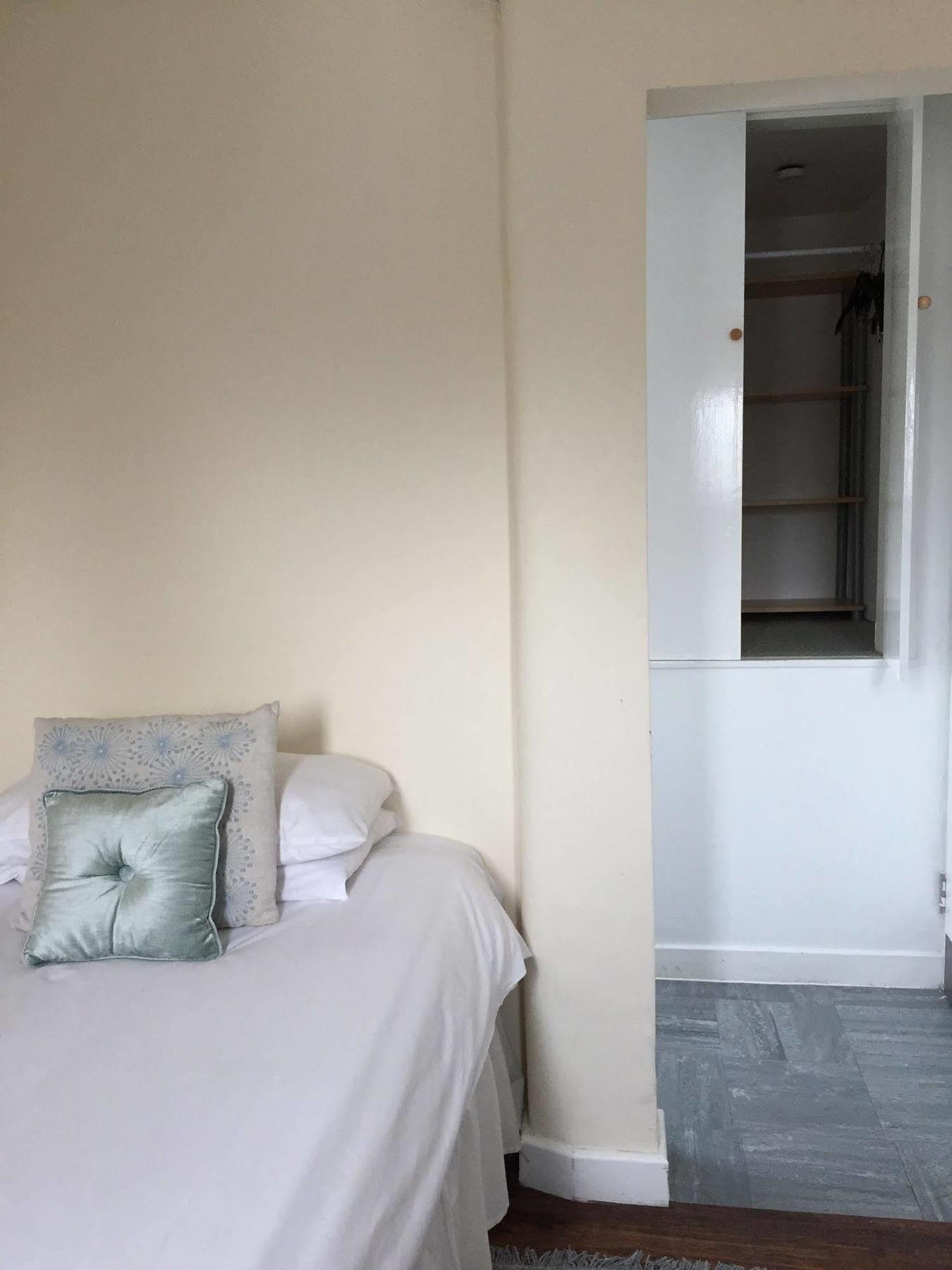 Cefn Mably Hotell Penarth Exteriör bild